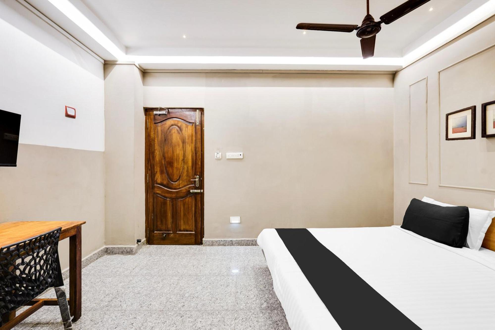 Super Hotel O White Town Formerly Seascape Residency Ποντισερί Εξωτερικό φωτογραφία